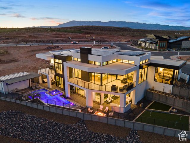 3558 S CYPRESS RD, Hurricane, UT 84737