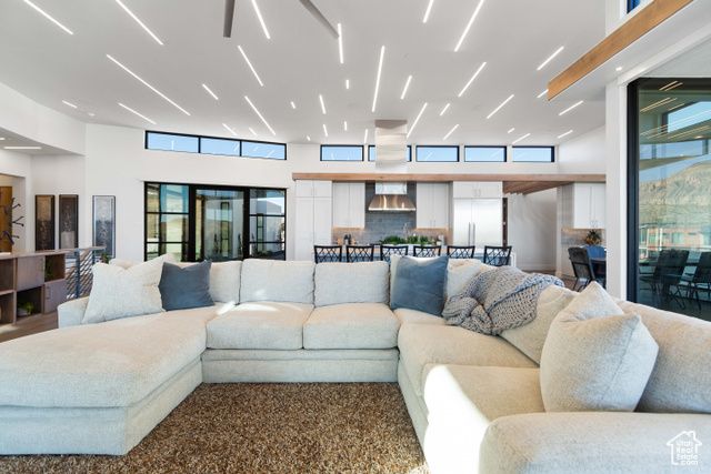 3558 S CYPRESS RD, Hurricane, UT 84737