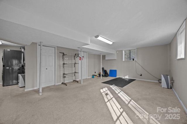 159 Long John Drive, Hendersonville, NC 28791