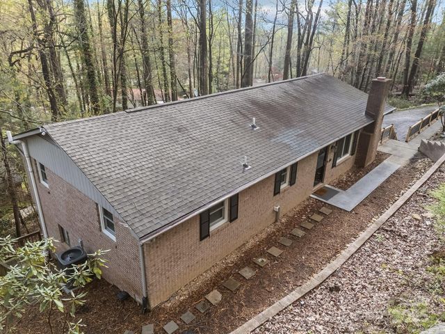 159 Long John Drive, Hendersonville, NC 28791