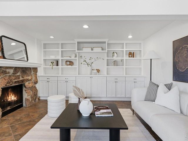 36 Ridge Dr, Boulder, CO 80304