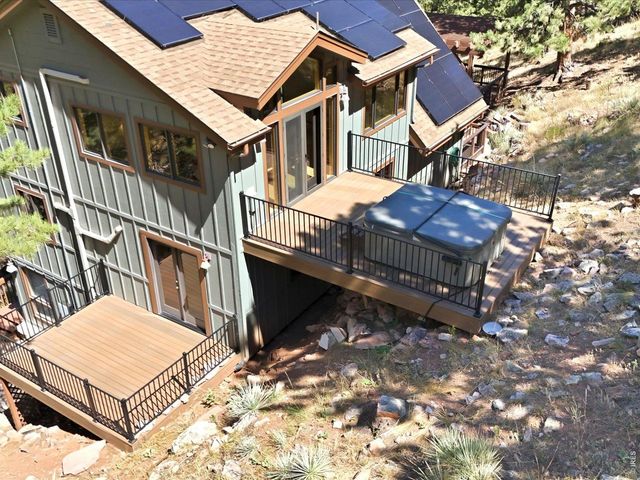 36 Ridge Dr, Boulder, CO 80304