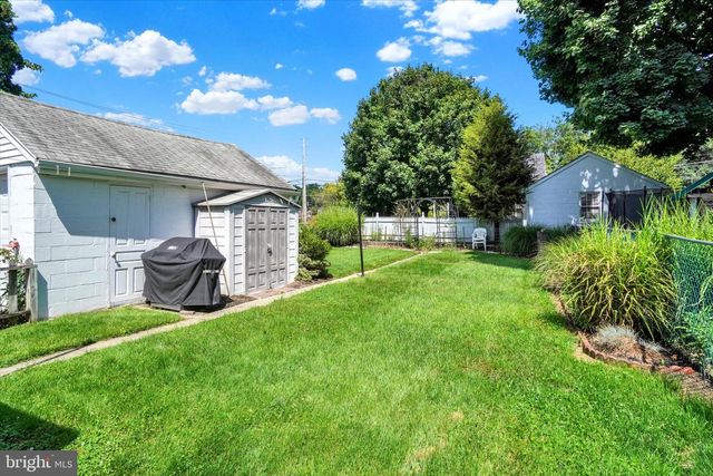 801 E 10TH AVE, York, PA 17402