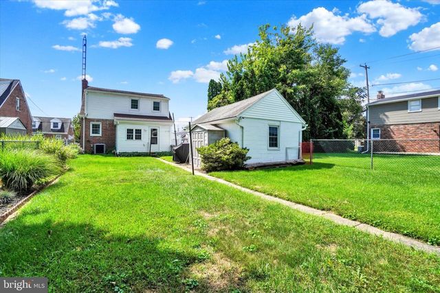 801 E 10TH AVE, York, PA 17402