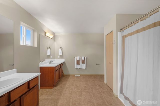 20489 Rustic View Rd SE, Monroe, WA 98272