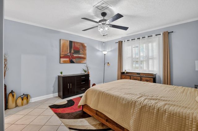 1040 N Palm Lane C, Delray Beach, FL 33445