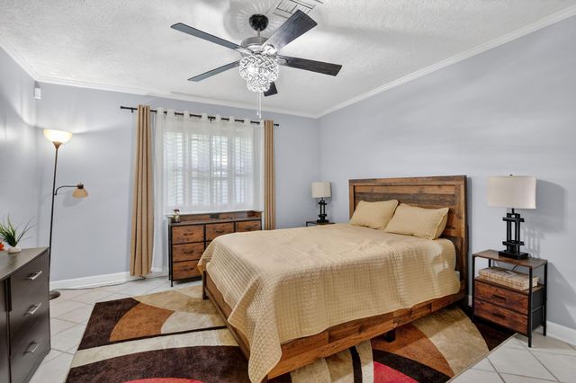 1040 N Palm Lane C, Delray Beach, FL 33445