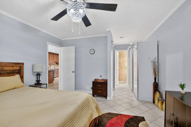 1040 N Palm Lane C, Delray Beach, FL 33445