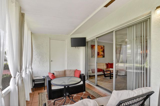 1040 N Palm Lane C, Delray Beach, FL 33445