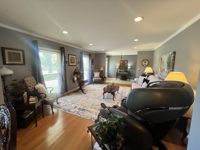 213 Barley Mill Rd, Old Hickory, TN 37138