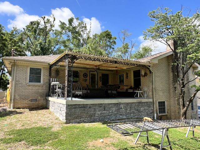 213 Barley Mill Rd, Old Hickory, TN 37138