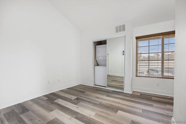 10280 Maya Linda 58, San Diego, CA 92126