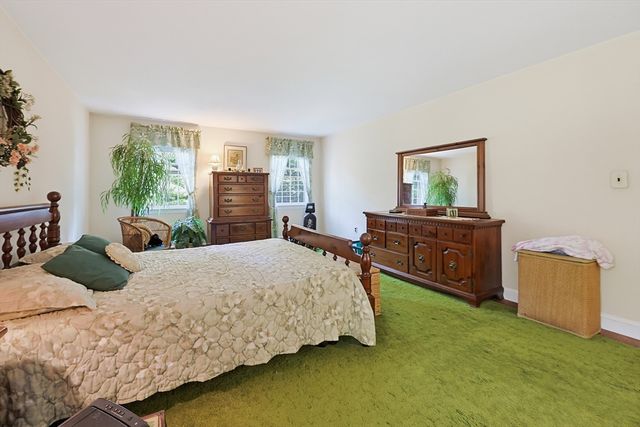 31 Pennacook St, Norfolk, MA 02056