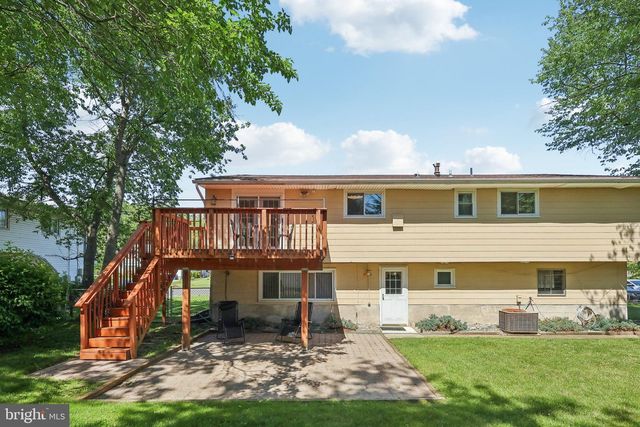 11 KNOLLWOOD DRIVE, Cherry Hill, NJ 08002