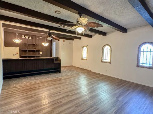 1504 El Toro, Bakersfield, CA 93304