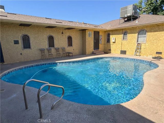 1504 El Toro, Bakersfield, CA 93304
