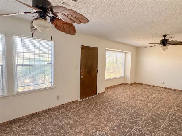 1504 El Toro, Bakersfield, CA 93304