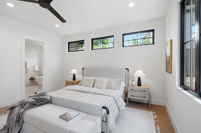 1904 Sharon LN, Austin, TX 78703