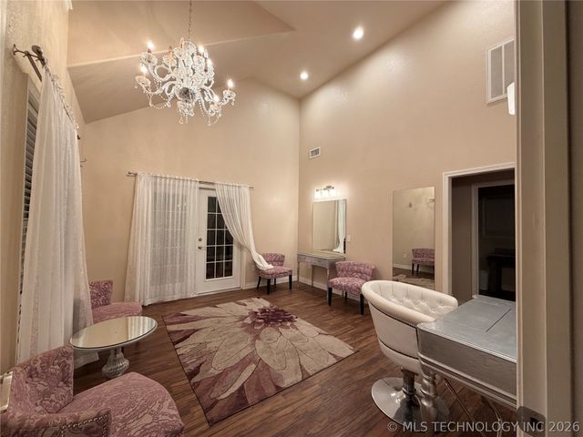 22565 Us-70, Durant, OK 74701