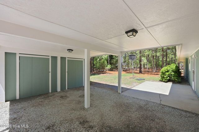 126 Edgewater Drive, West End, NC 27376