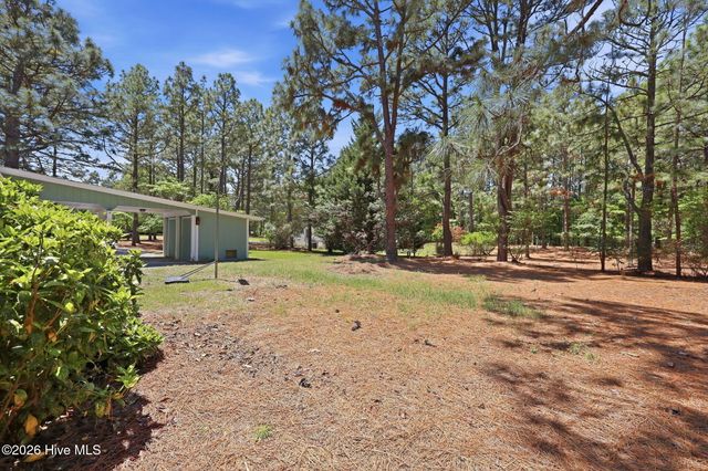 126 Edgewater Drive, West End, NC 27376
