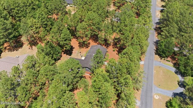 126 Edgewater Drive, West End, NC 27376