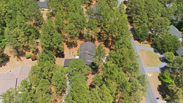 126 Edgewater Drive, West End, NC 27376