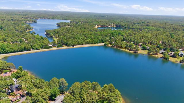 126 Edgewater Drive, West End, NC 27376