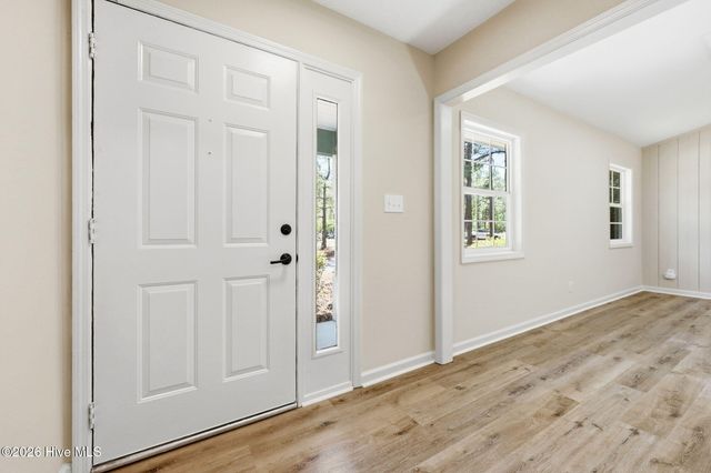 126 Edgewater Drive, West End, NC 27376