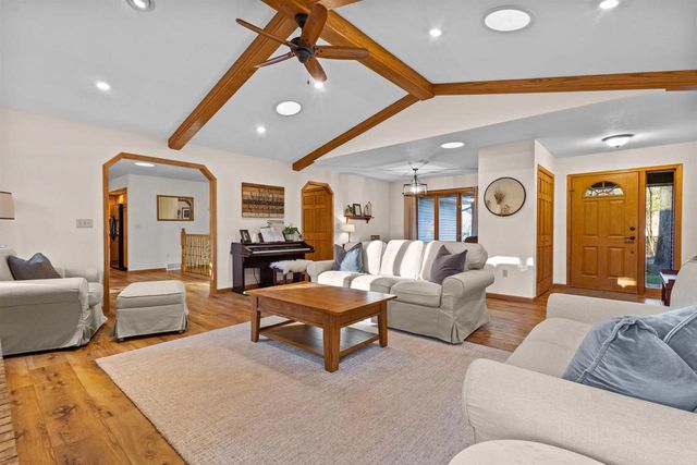 5892 SARAH CIRCLE, Wisconsin Rapids, WI 54494