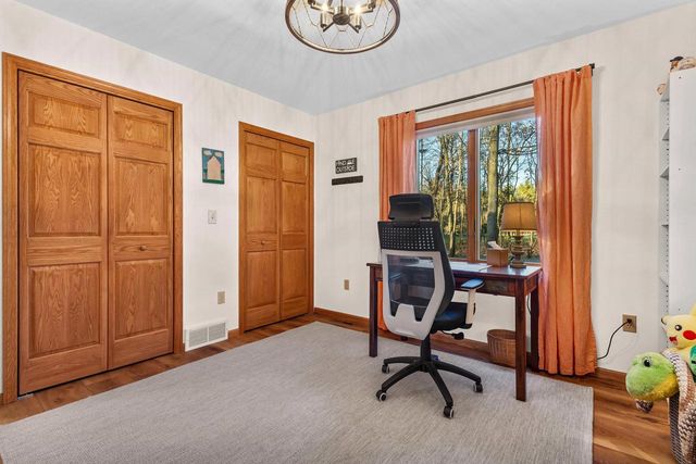 5892 SARAH CIRCLE, Wisconsin Rapids, WI 54494