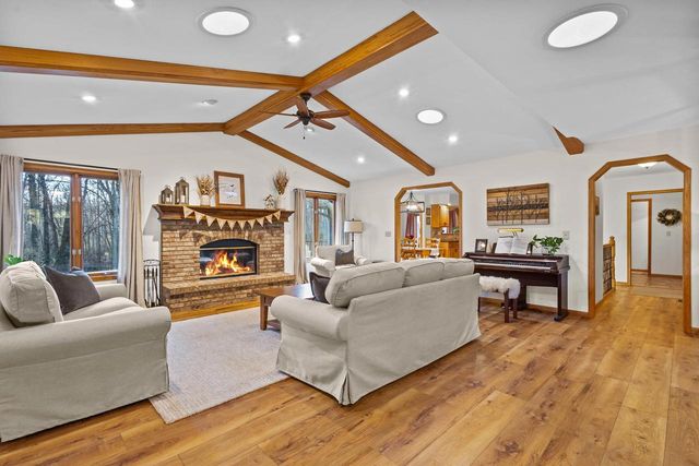 5892 SARAH CIRCLE, Wisconsin Rapids, WI 54494