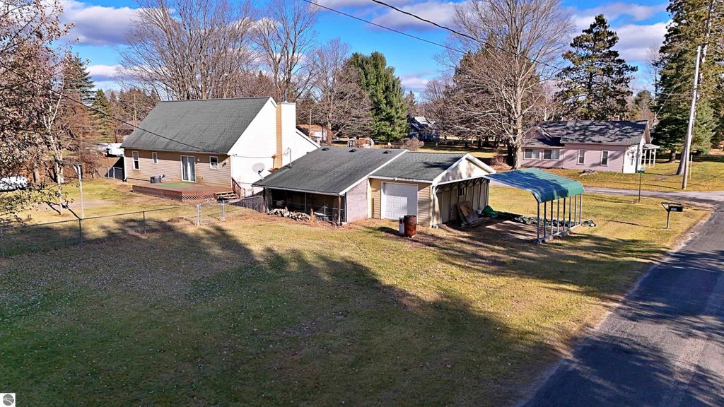 Image 3 of property listing at 303 Wolfe, Luther, MI 49656