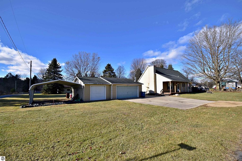 Image 41 of property listing at 303 Wolfe, Luther, MI 49656