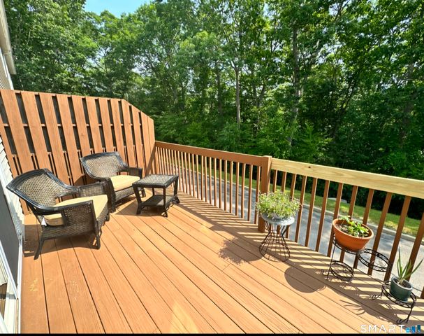 173 Briar Lane 173, Norwich, CT 06360