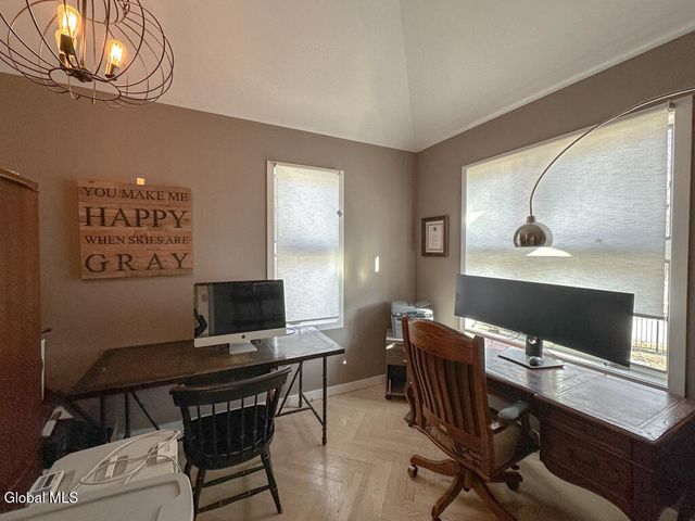 3 Heron Hollow Road, Queensbury, NY 12804