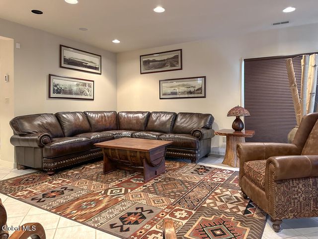 3 Heron Hollow Road, Queensbury, NY 12804