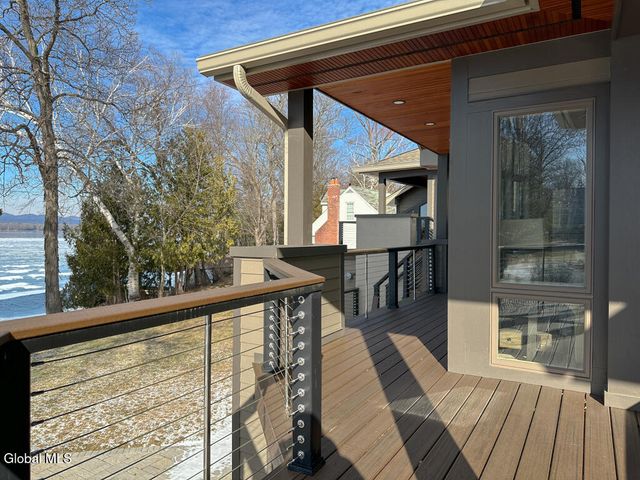 3 Heron Hollow Road, Queensbury, NY 12804