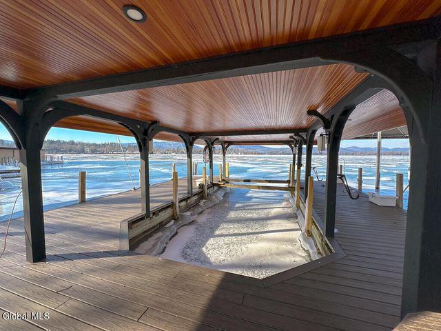 3 Heron Hollow Road, Queensbury, NY 12804