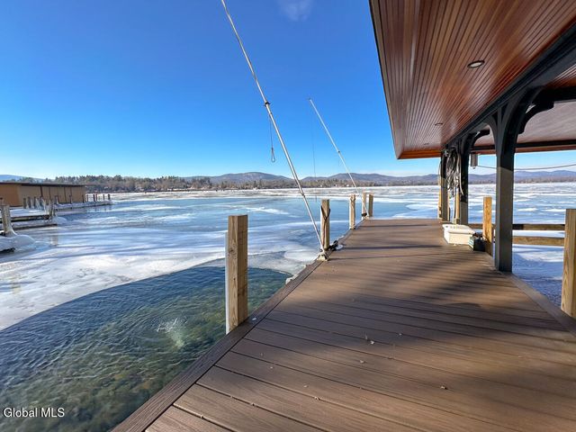 3 Heron Hollow Road, Queensbury, NY 12804