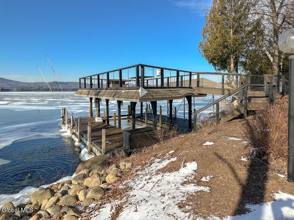 3 Heron Hollow Road, Queensbury, NY 12804