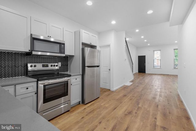 2516 W MASTER ST, Philadelphia, PA 19121