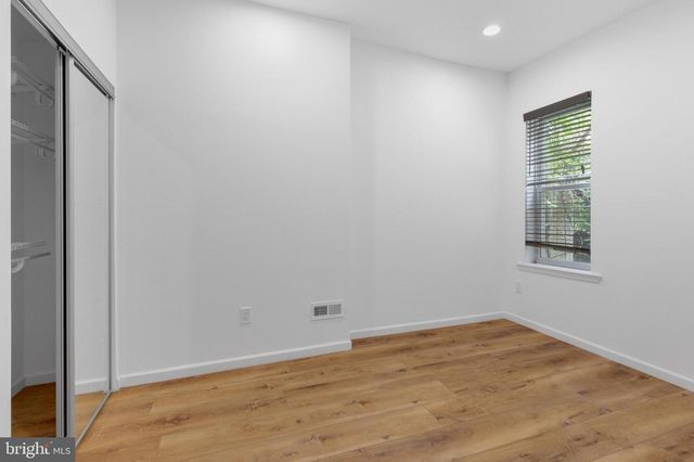 2516 W MASTER ST, Philadelphia, PA 19121