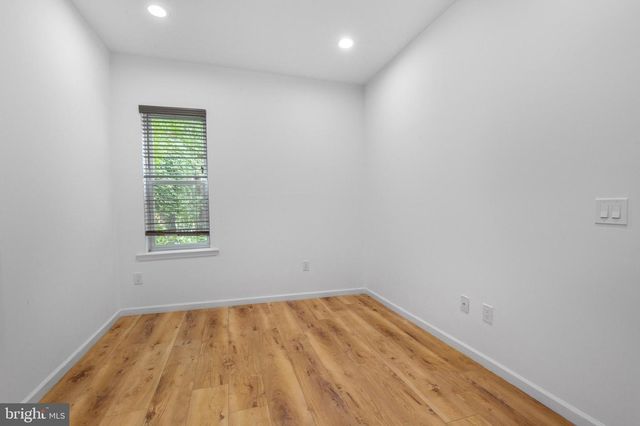2516 W MASTER ST, Philadelphia, PA 19121
