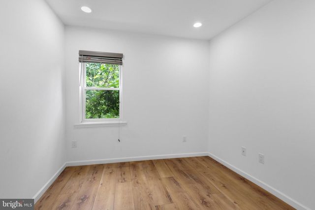 2516 W MASTER ST, Philadelphia, PA 19121