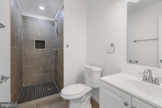 2516 W MASTER ST, Philadelphia, PA 19121