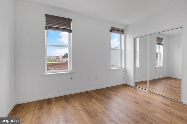 2516 W MASTER ST, Philadelphia, PA 19121