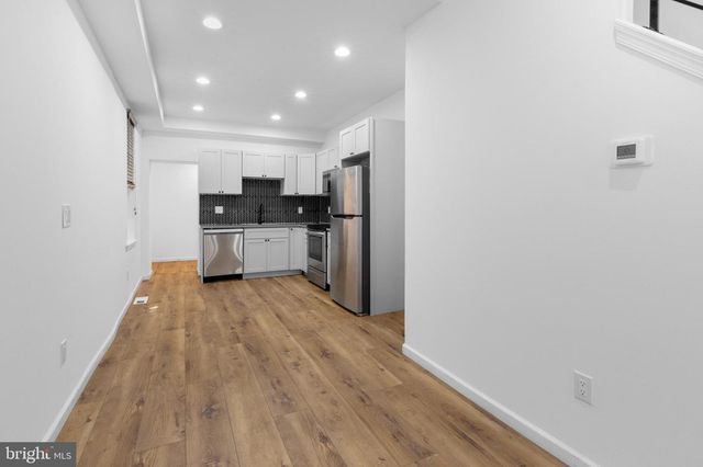 2516 W MASTER ST, Philadelphia, PA 19121