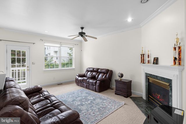 4 BONNER CT, Pennington, NJ 08534