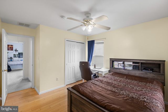 4 BONNER CT, Pennington, NJ 08534
